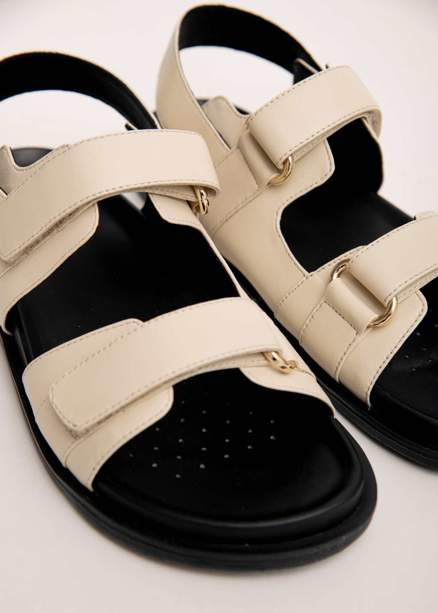 Босоножки GEOX