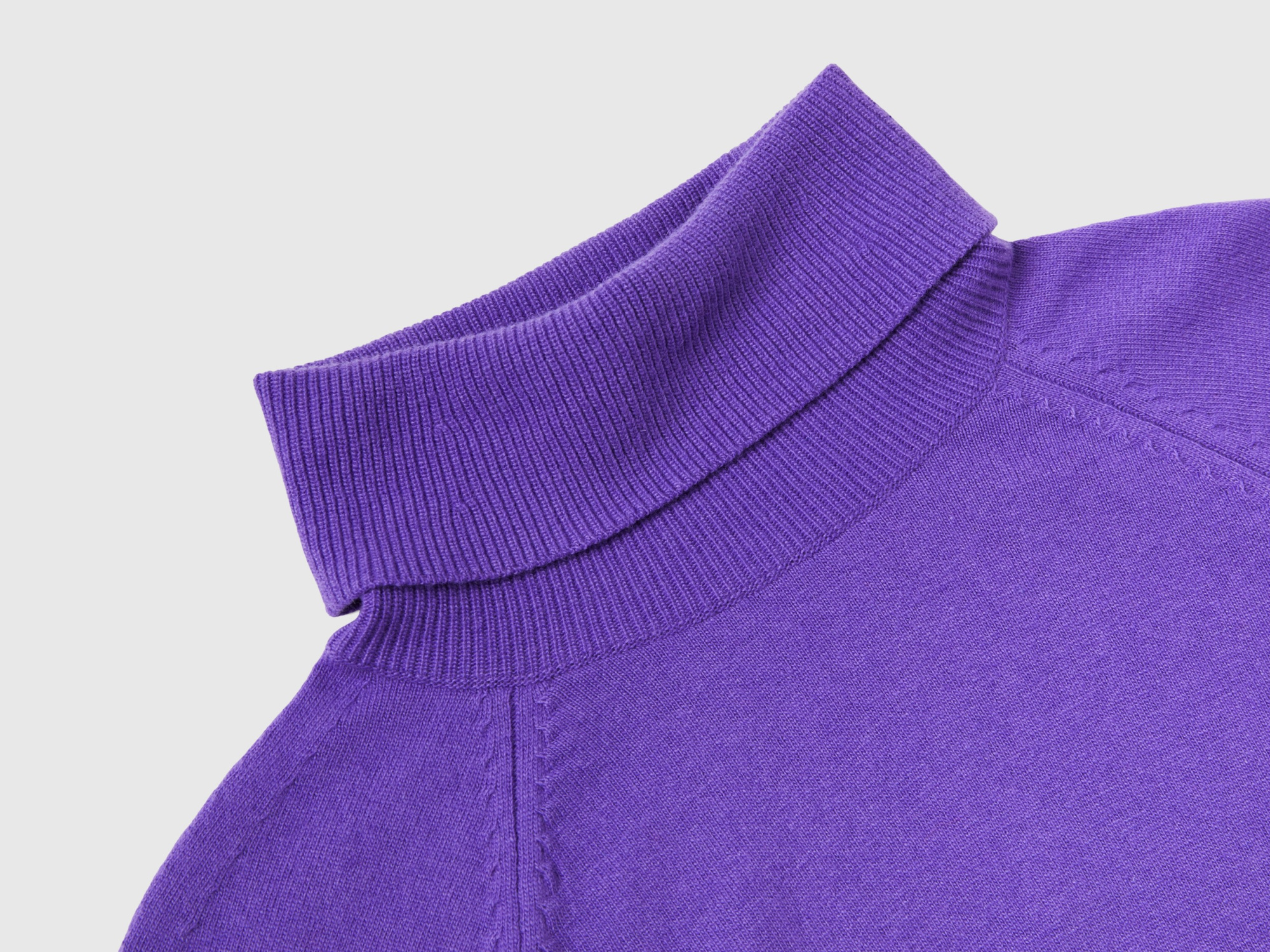 Водолазка BENETTON