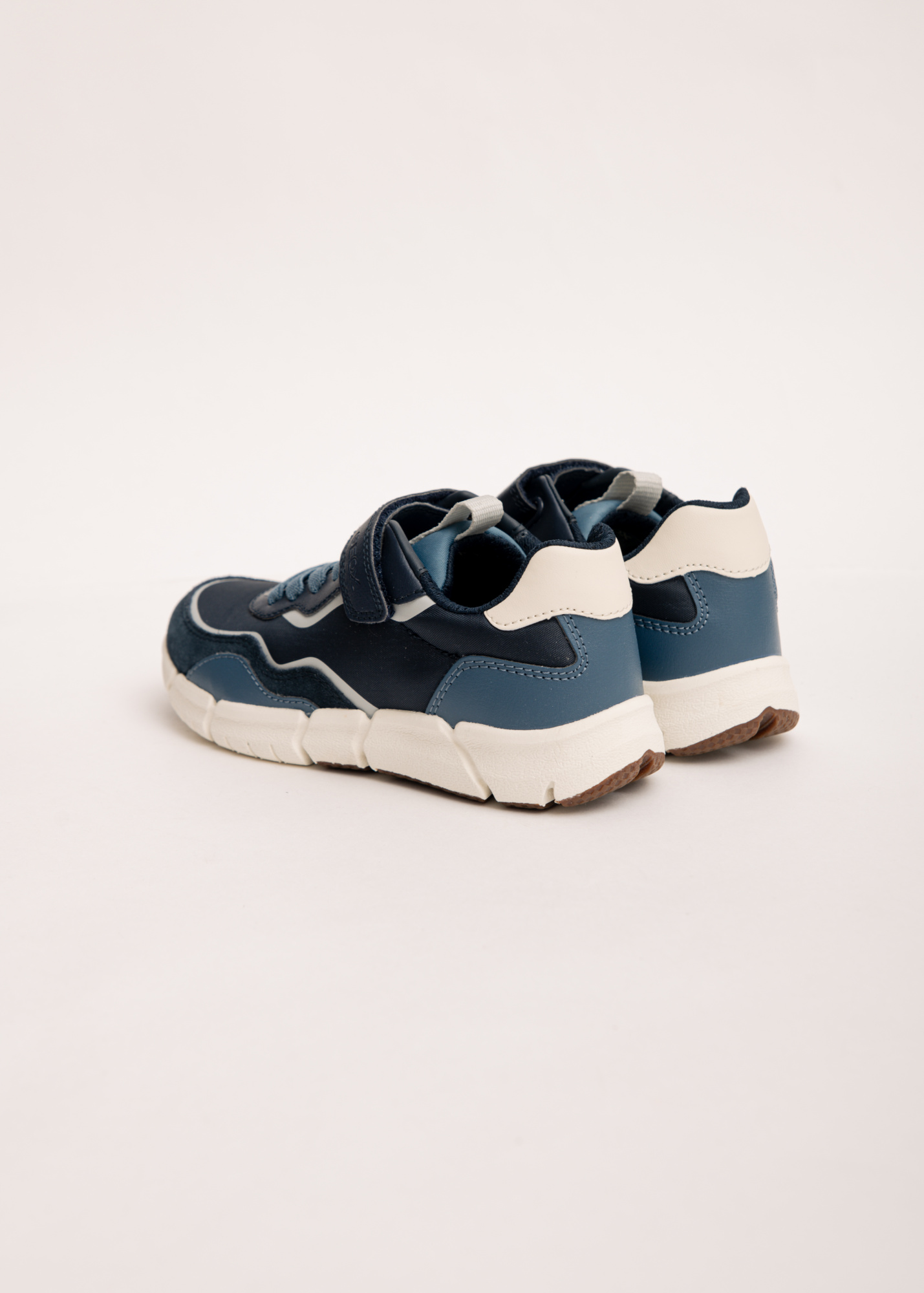 Кроссовки GEOX