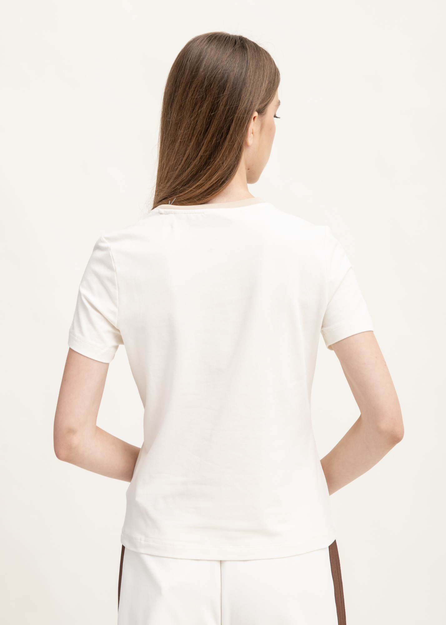 Футболка GUESS