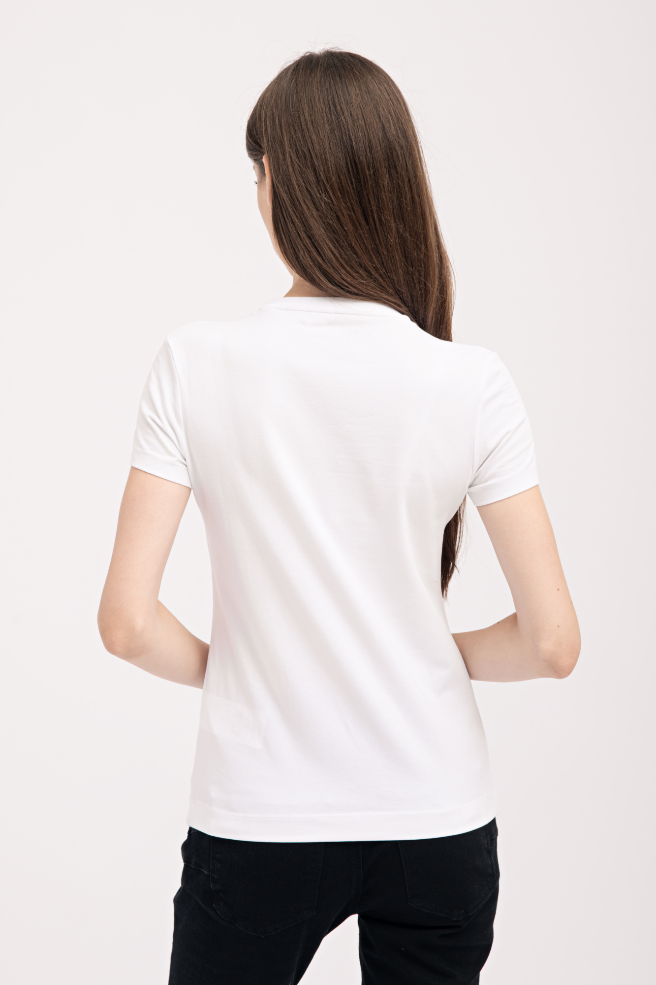 Футболка GUESS