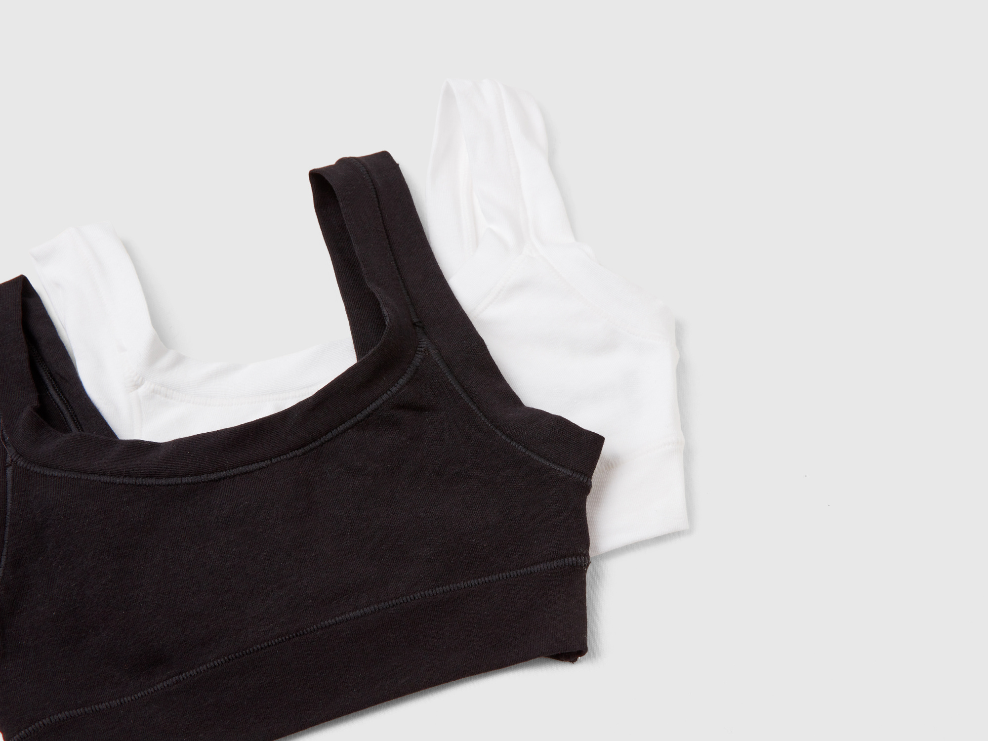 Бельевой топ BENETTON