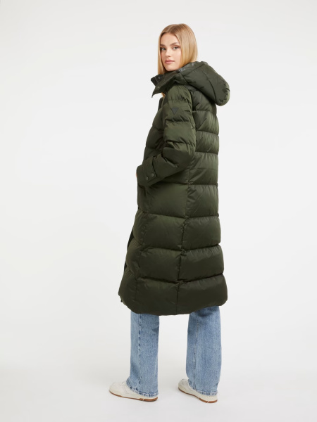 Пуховик GUESS