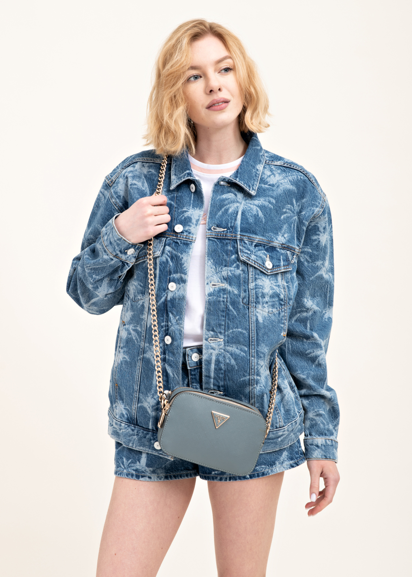 Джинсовая куртка GUESS