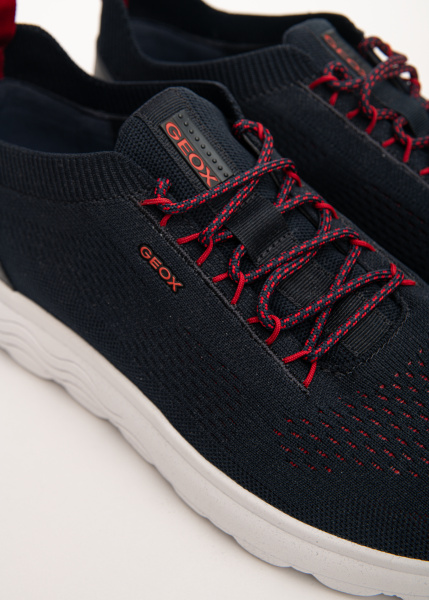 Кроссовки GEOX
