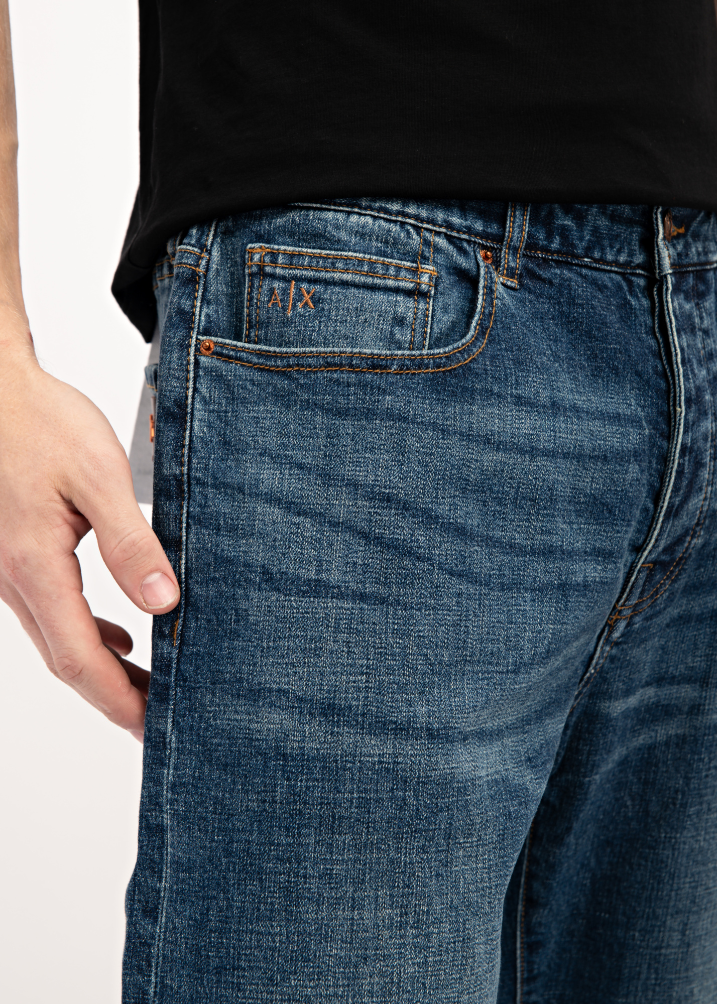 Джинсы ARMANI EXCHANGE