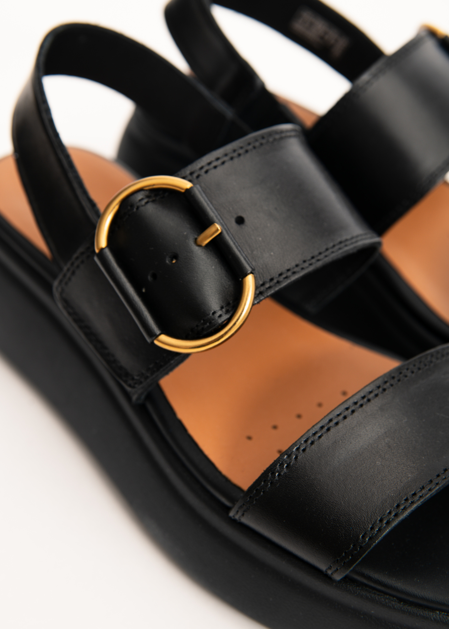 Босоножки GEOX