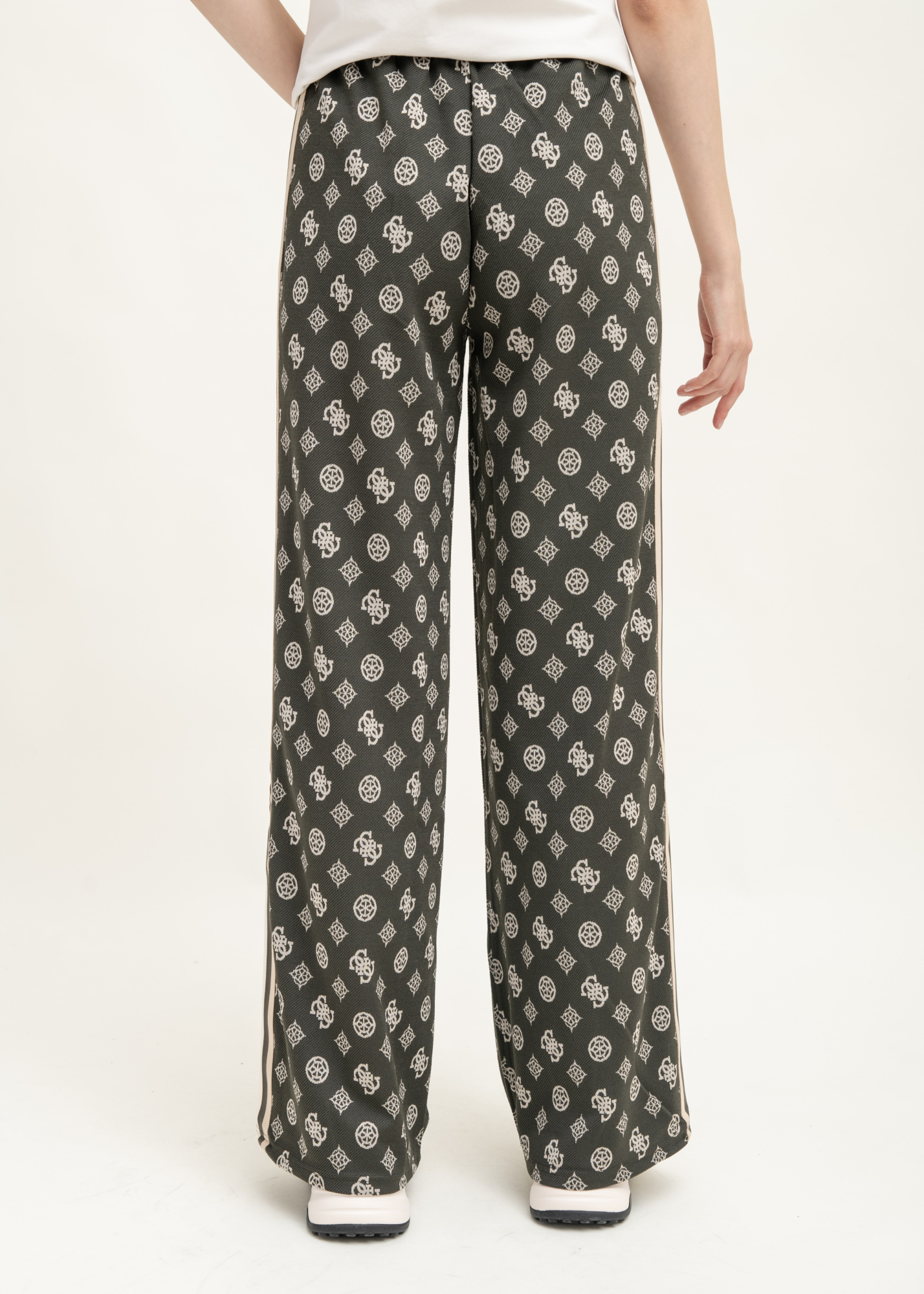 Брюки спортивные GUESS