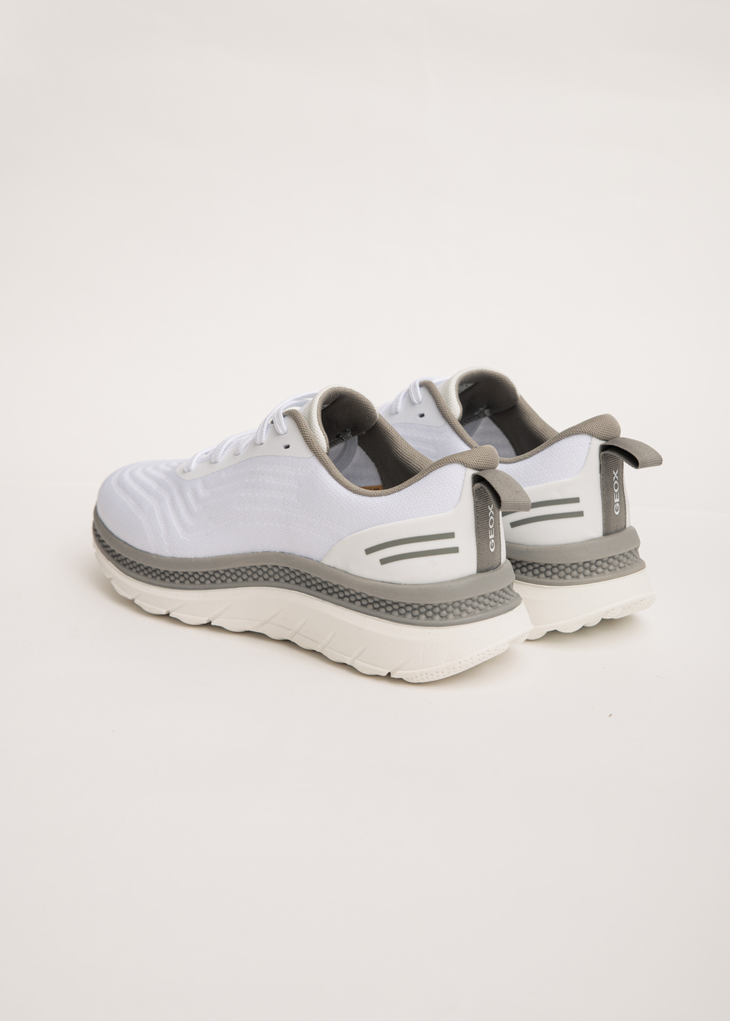 Кроссовки GEOX