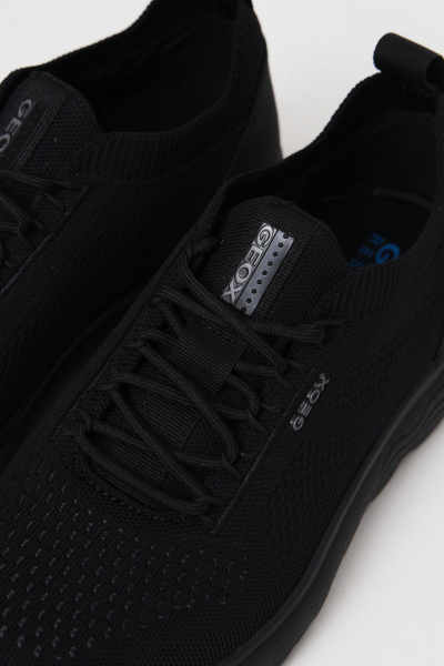 Кроссовки GEOX