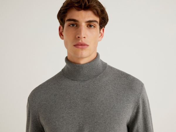 Водолазка BENETTON