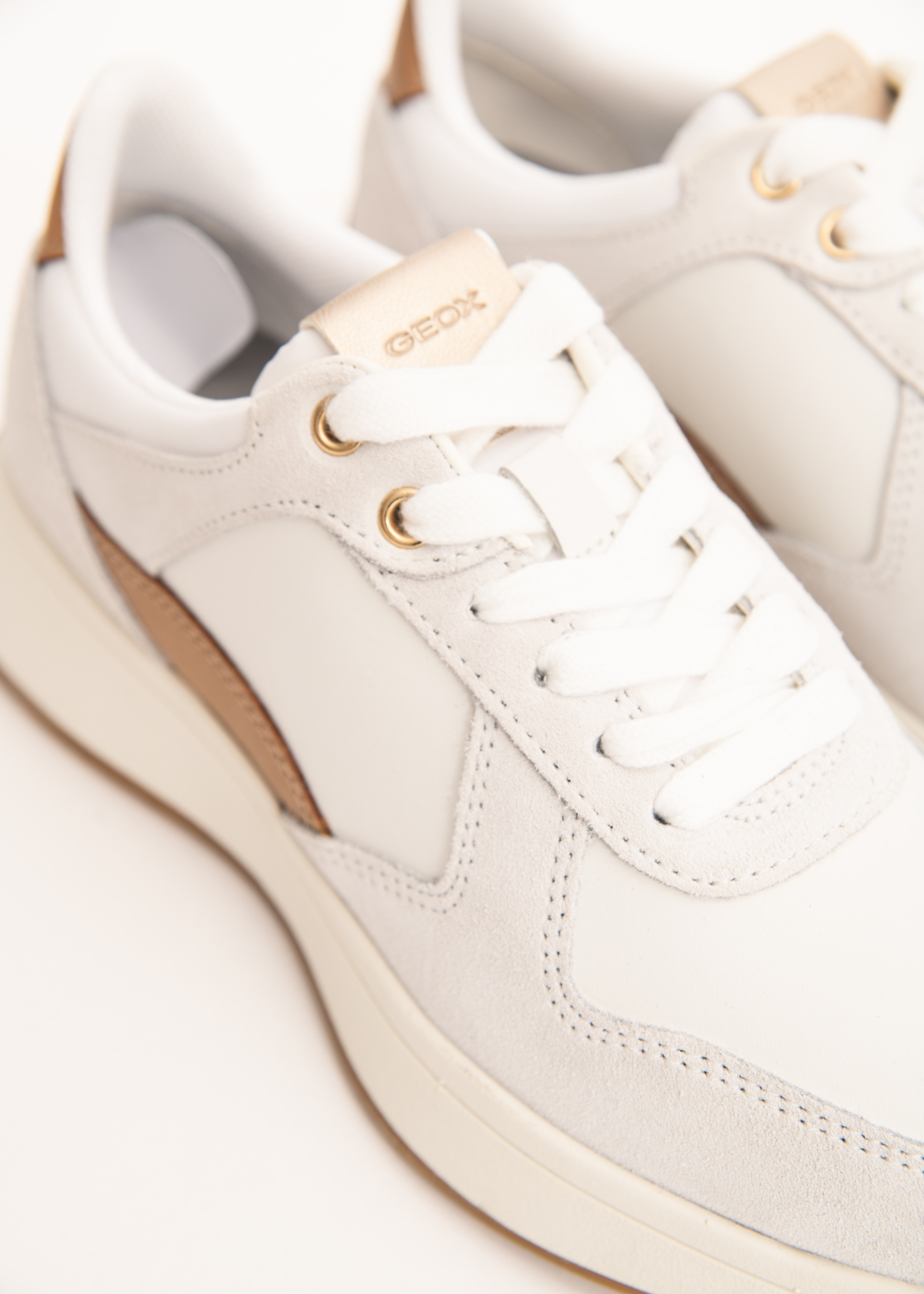 Кроссовки GEOX