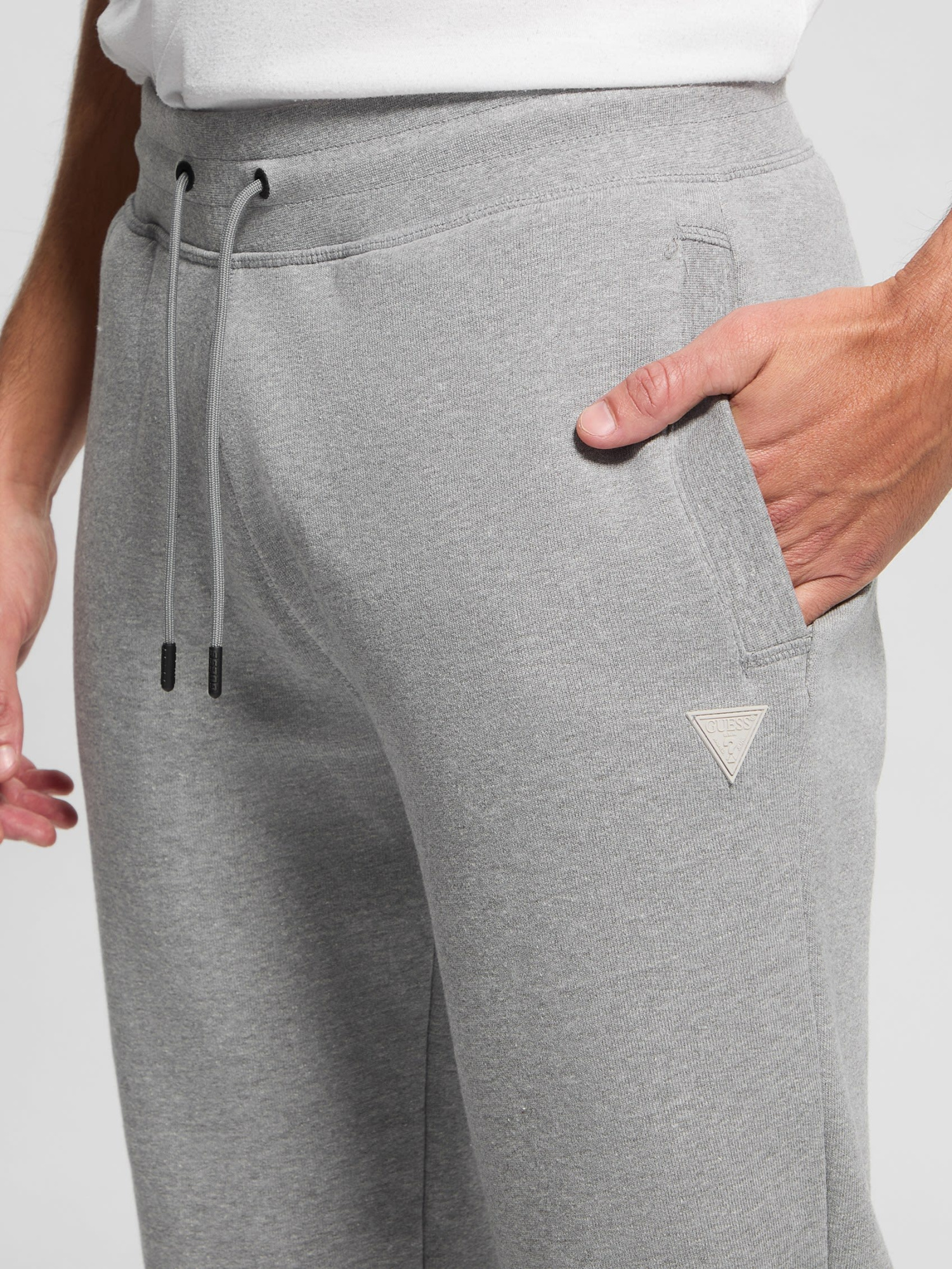 Брюки спортивные GUESS