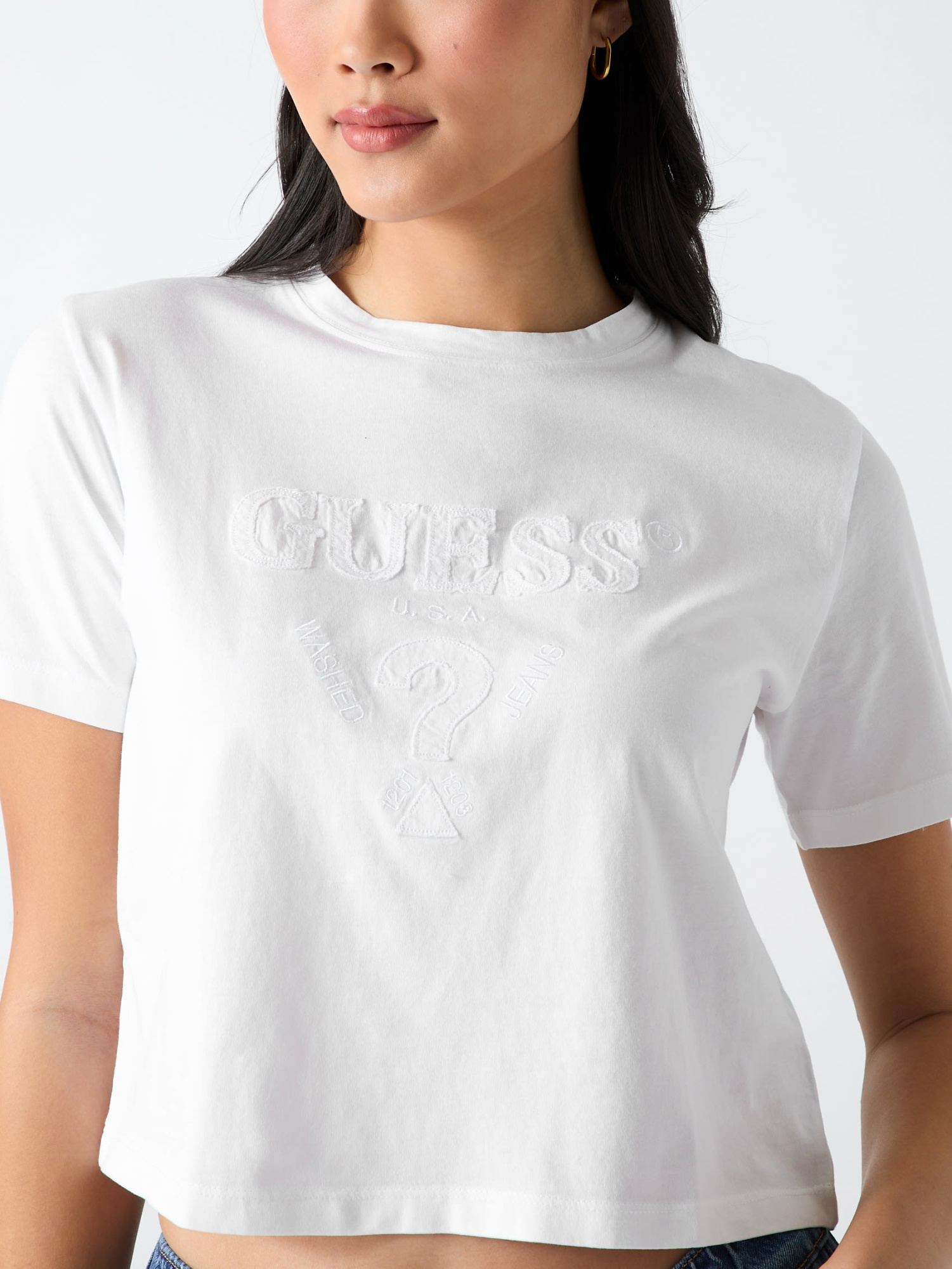 Футболка GUESS