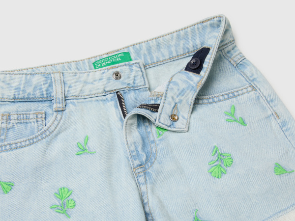 Шорты BENETTON