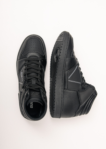 Кроссовки GUESS