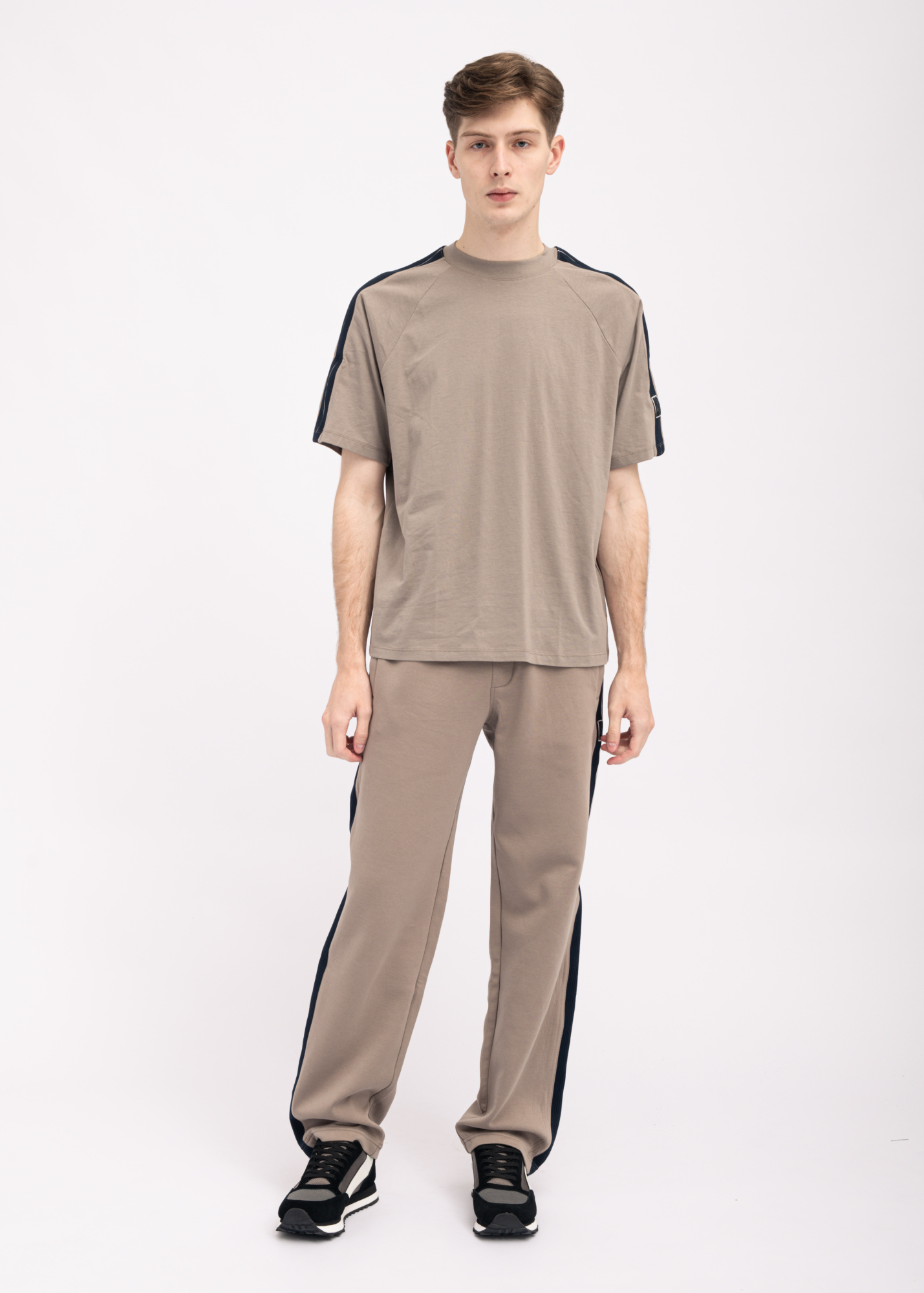 Брюки ARMANI EXCHANGE