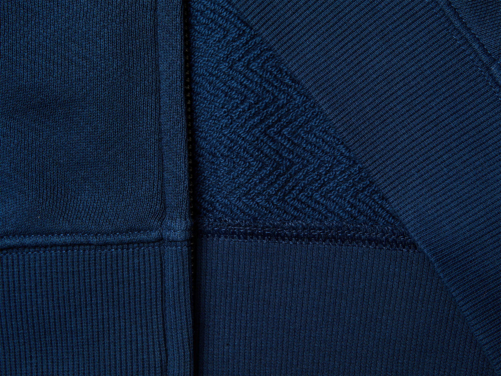 Толстовка BENETTON