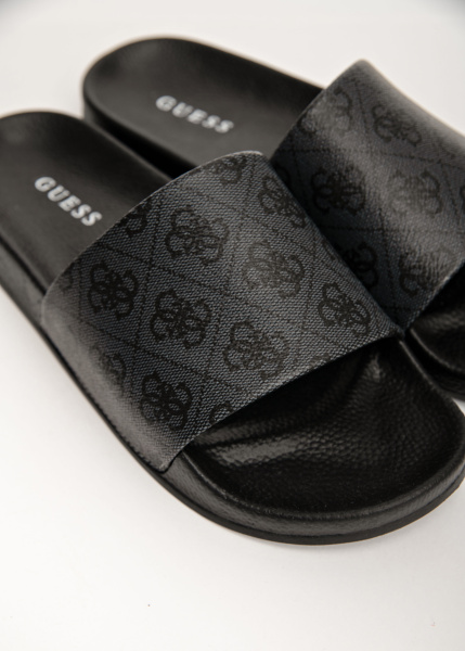 Босоножки GUESS