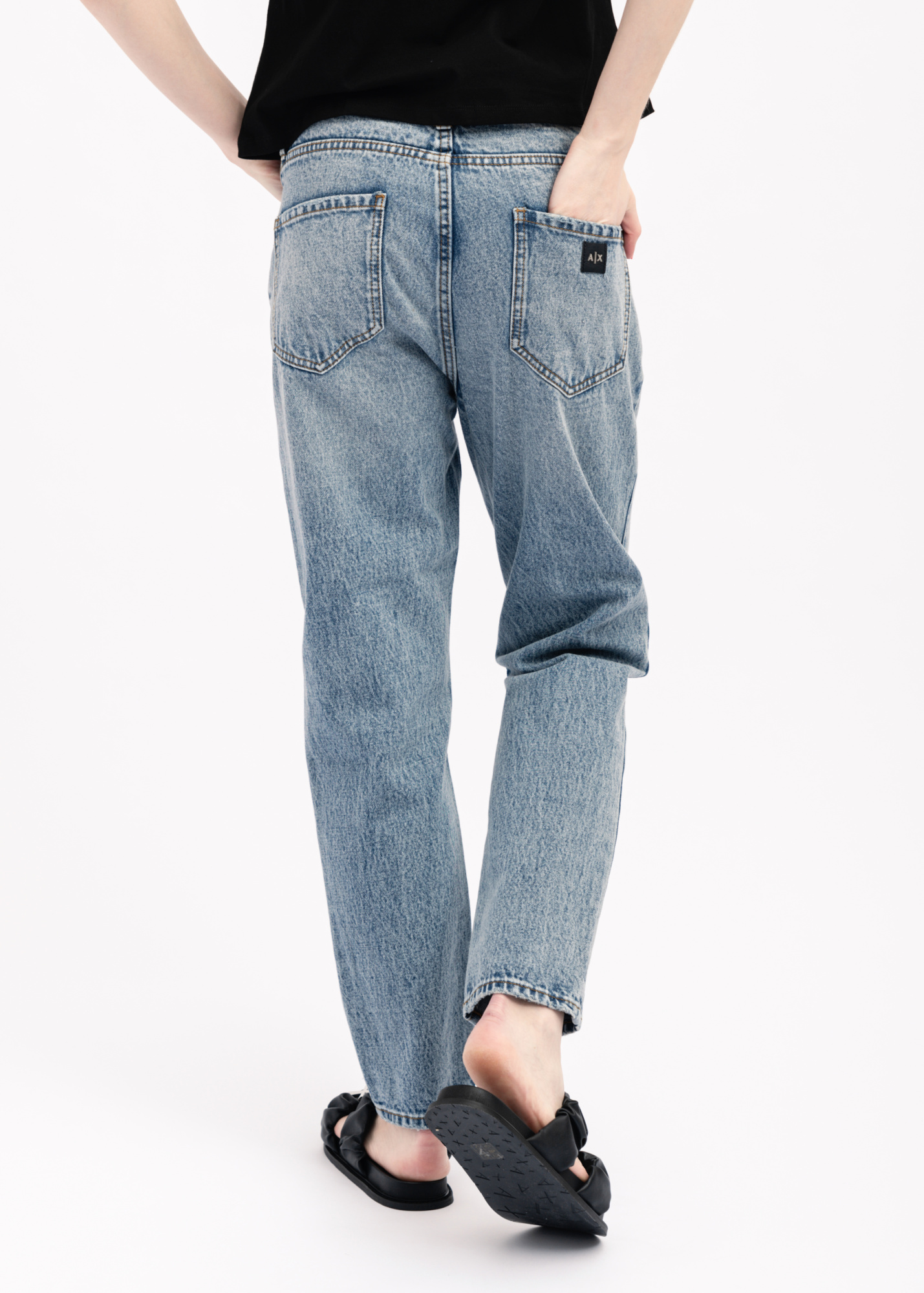 Джинсы ARMANI EXCHANGE