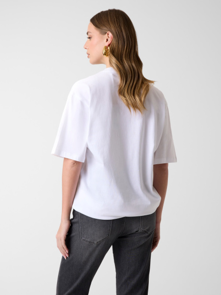 Футболка GUESS