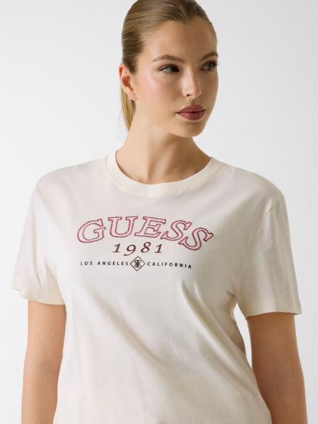 Футболка GUESS