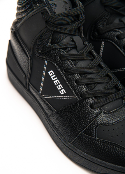 Кроссовки GUESS