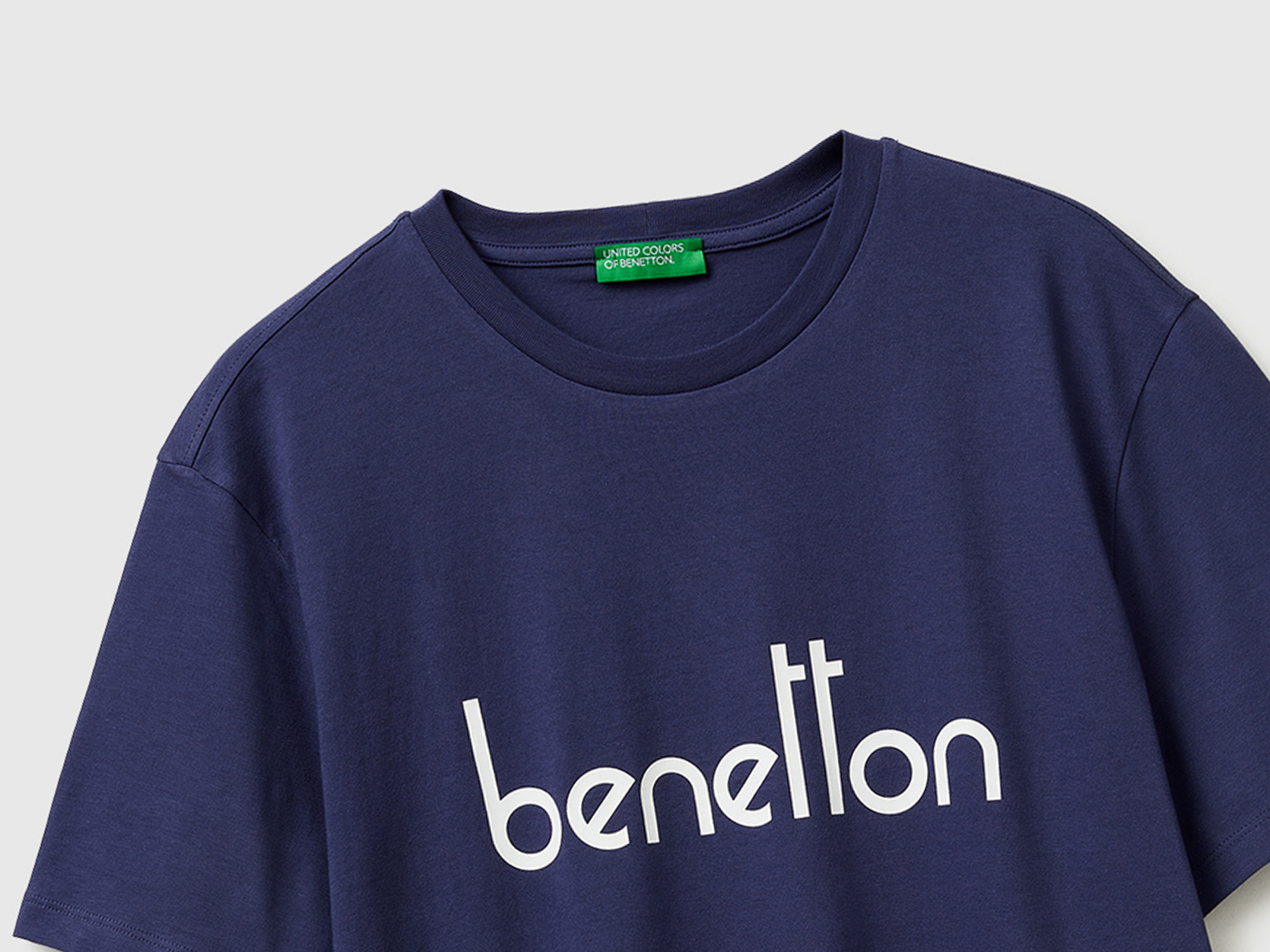 Футболка BENETTON